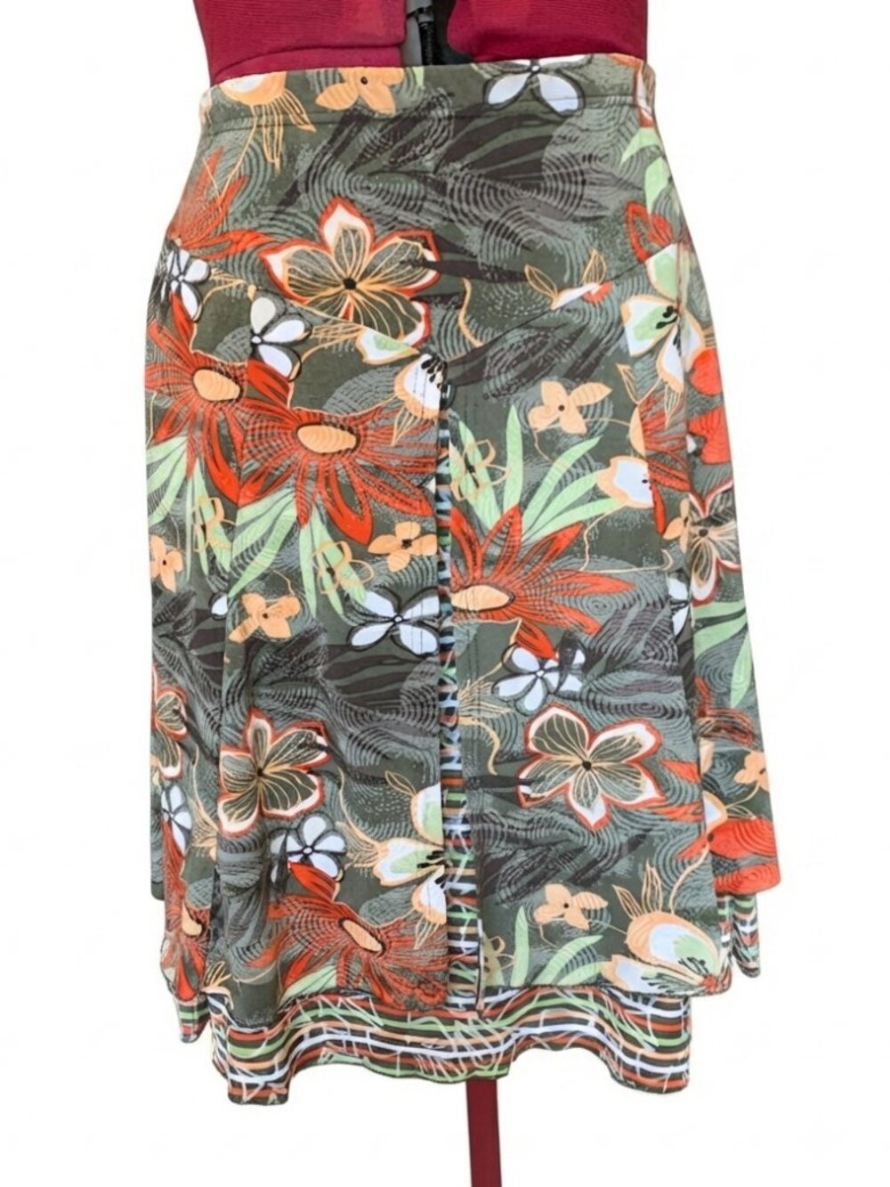 MARIE CLAIRE boutiques Tropical Floral Layered Midi Skirt – Size Large - NEW